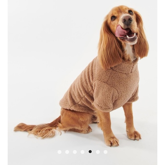 Barbour Other - NWOT Barbour Teddy Fleece Dog Jumper - Biscuit